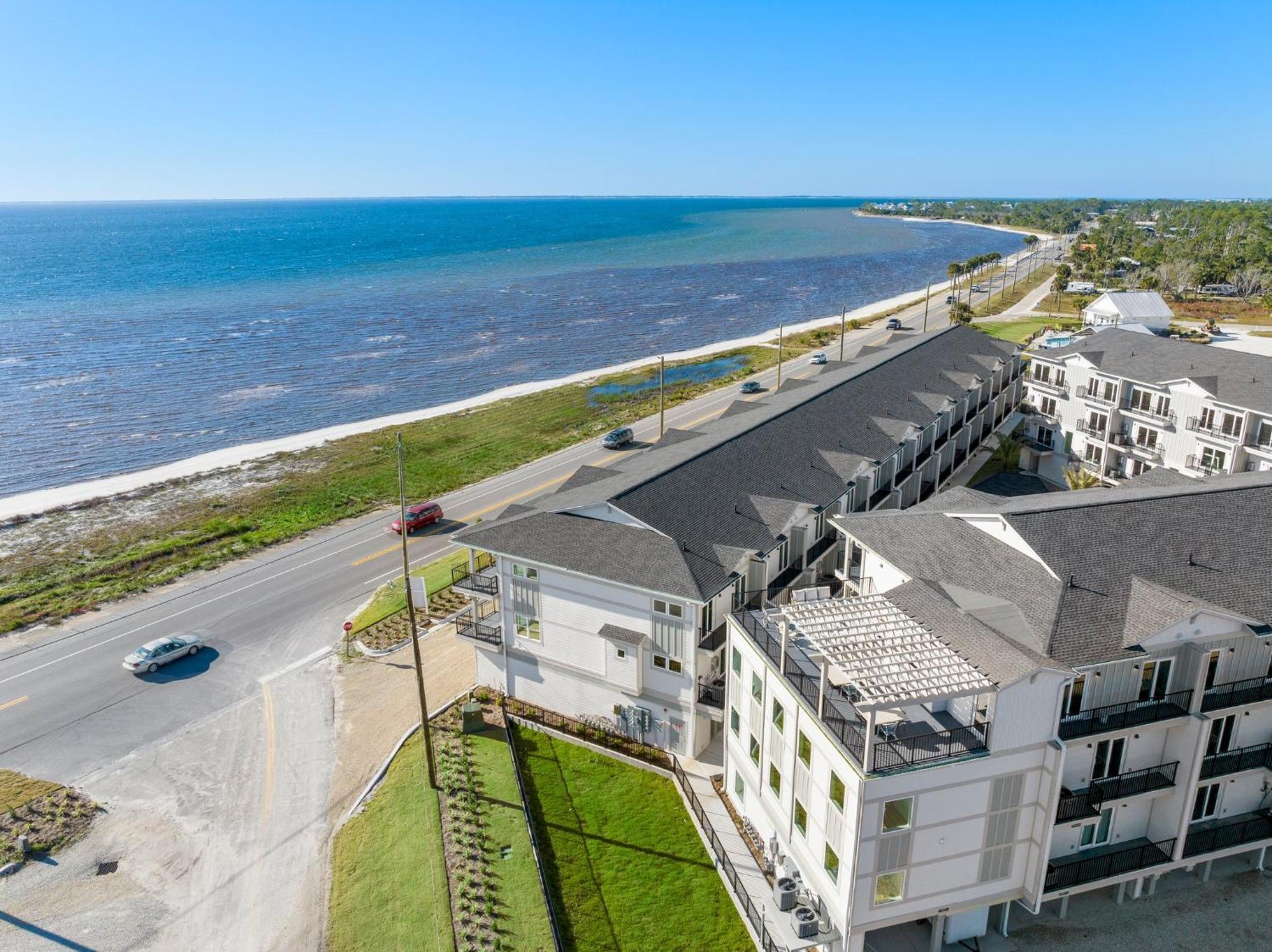 The Ricks Carlton By Pristine Properties Vacation Rentals Mexico Beach Exterior photo